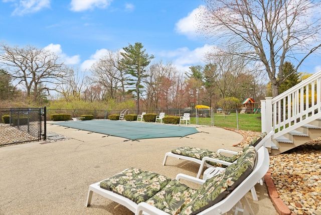105 Greenmeadow Drive, Tewksbury, MA 01876