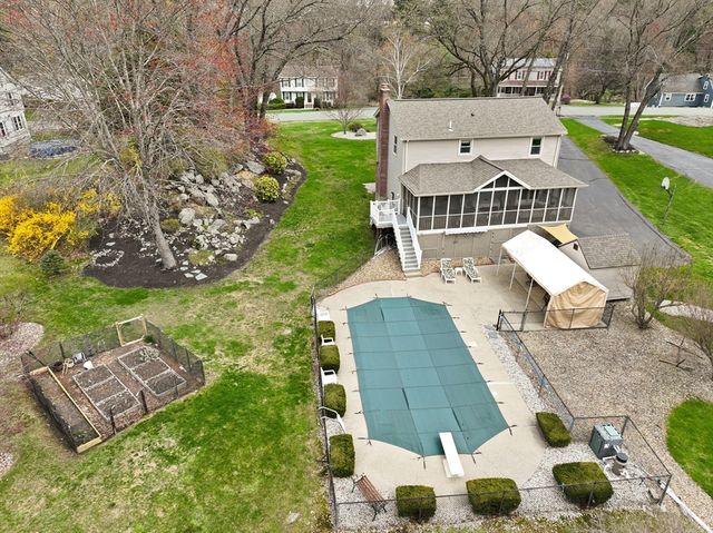 105 Greenmeadow Drive, Tewksbury, MA 01876
