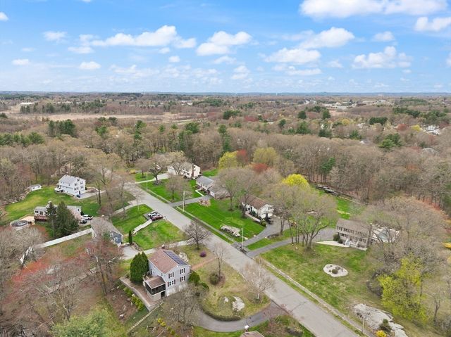 105 Greenmeadow Drive, Tewksbury, MA 01876
