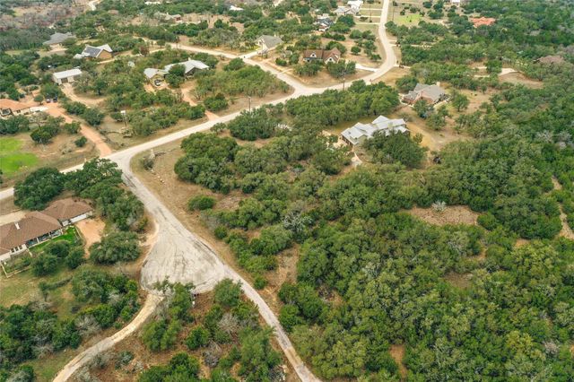 1080 Beauchamp RD, Dripping Springs, TX 78620