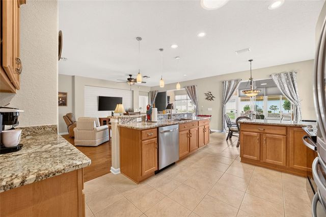 9432 SW 66TH LOOP, Ocala, FL 34481