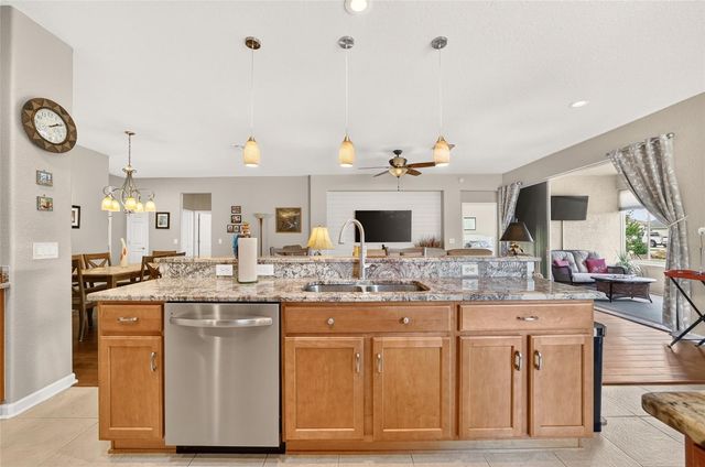 9432 SW 66TH LOOP, Ocala, FL 34481
