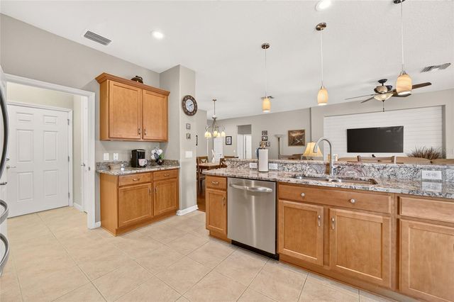 9432 SW 66TH LOOP, Ocala, FL 34481
