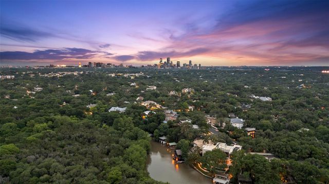 2908 Scenic DR, Austin, TX 78703