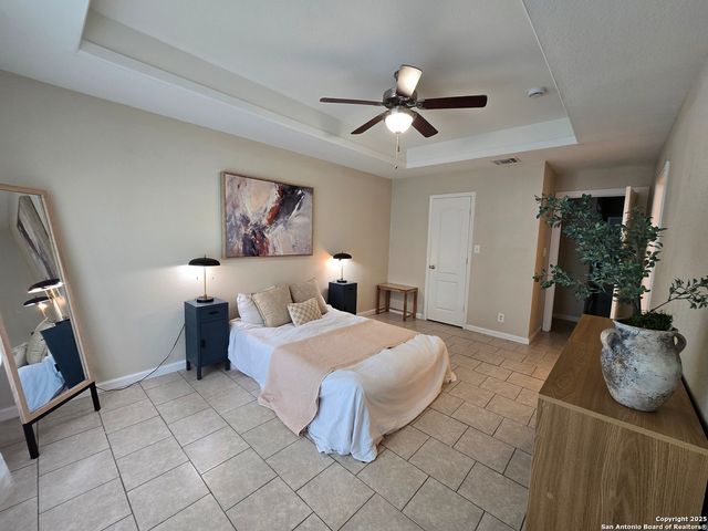 2722 WADE, San Antonio, TX 78210
