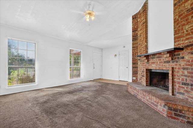 481 WEAVER Street, Cedar Hill, TX 75104