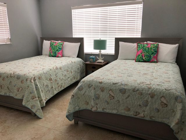 1236 Beach Road 1, Riviera Beach, FL 33404