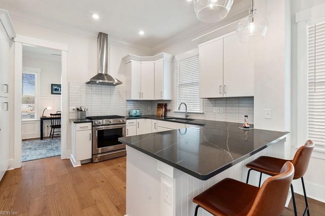 303 Bayside AVE, Cape Charles, VA 23310