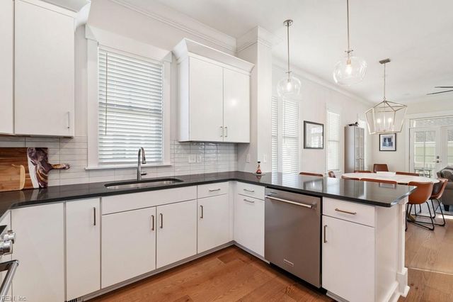 303 Bayside AVE, Cape Charles, VA 23310