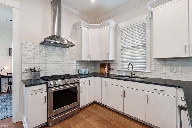 303 Bayside AVE, Cape Charles, VA 23310