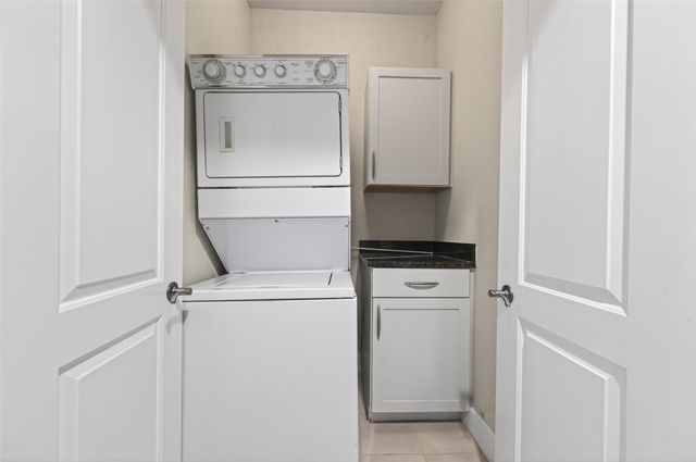 2299 Lone Star Drive 128, Sugar Land, TX 77479