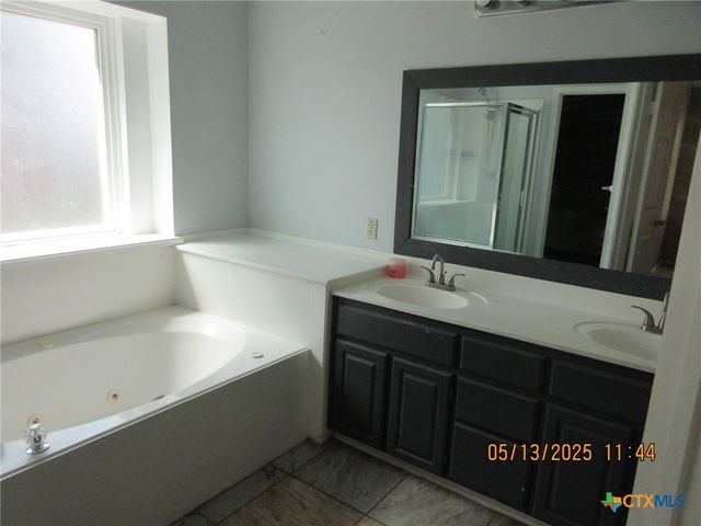 513 Hogan Drive, Harker Heights, TX 76548