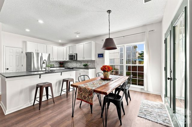 16215 Hollingbourne Road, Huntersville, NC 28078