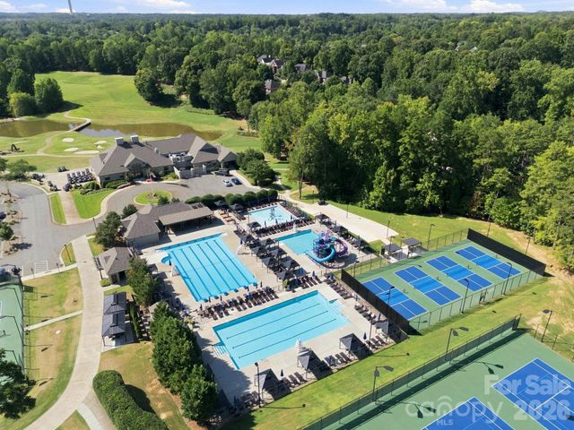 16215 Hollingbourne Road, Huntersville, NC 28078