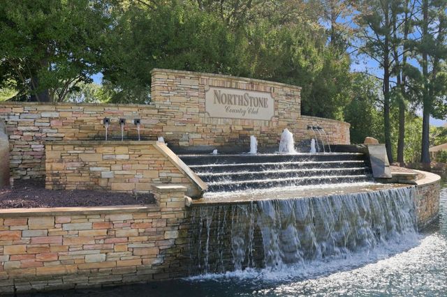 16215 Hollingbourne Road, Huntersville, NC 28078