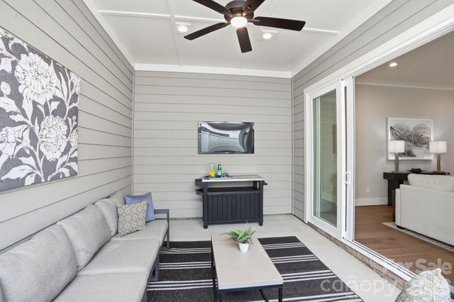 19024 Newburg Hill Road, Davidson, NC 28036