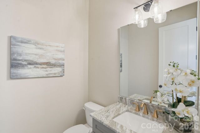 19024 Newburg Hill Road, Davidson, NC 28036