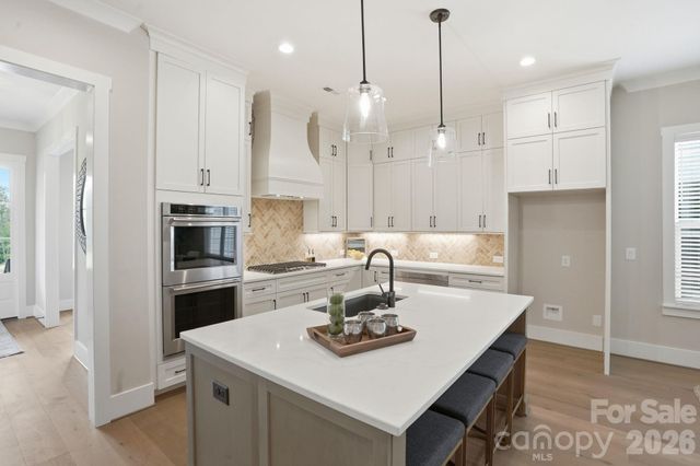 19024 Newburg Hill Road, Davidson, NC 28036