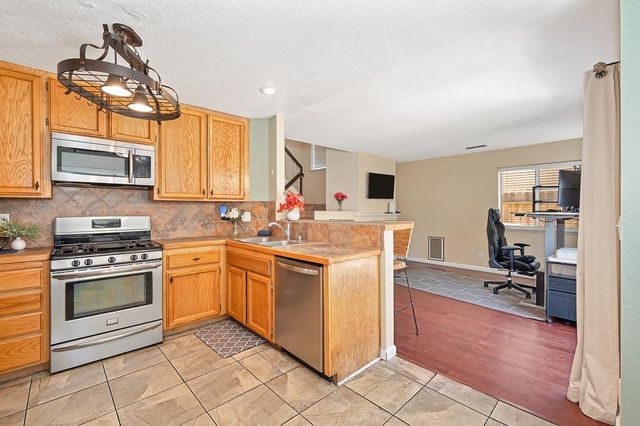 4033 Grey Livery Way, Antelope, CA 95843