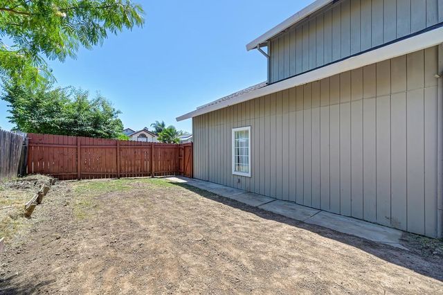 4033 Grey Livery Way, Antelope, CA 95843