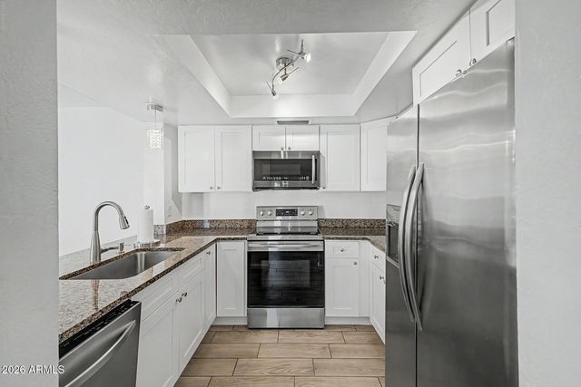 2455 E Broadway Road E 103, Mesa, AZ 85204