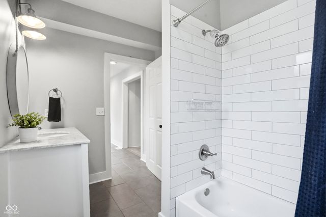 1824 S Woodlawn Avenue, Indianapolis, IN 46203