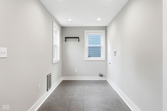 1824 S Woodlawn Avenue, Indianapolis, IN 46203
