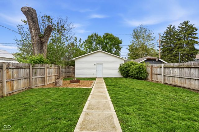 1824 S Woodlawn Avenue, Indianapolis, IN 46203