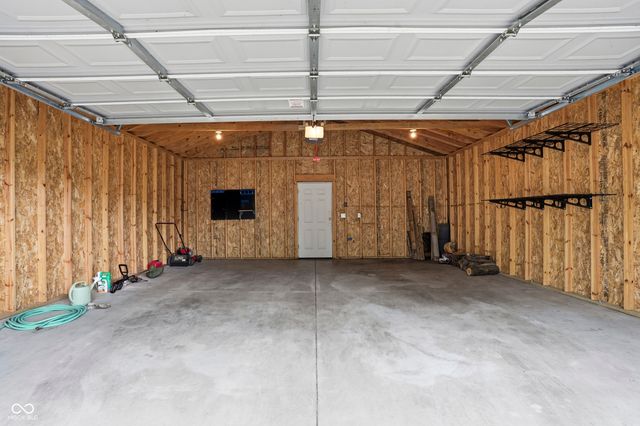 1824 S Woodlawn Avenue, Indianapolis, IN 46203