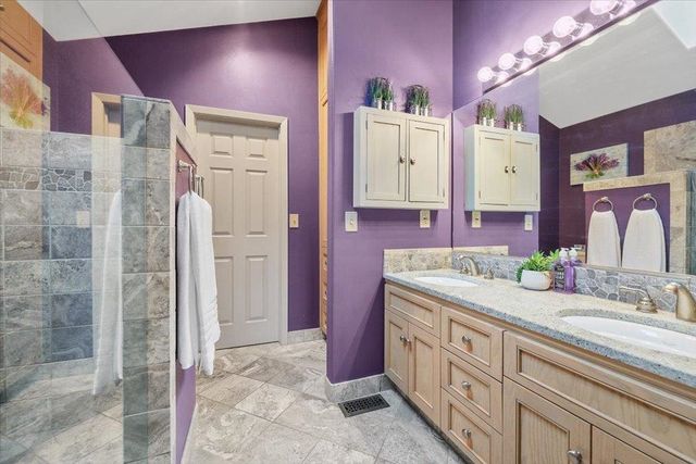 8701 E Boardwalk Ln, Spokane, WA 99212