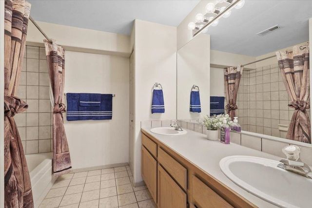 8701 E Boardwalk Ln, Spokane, WA 99212