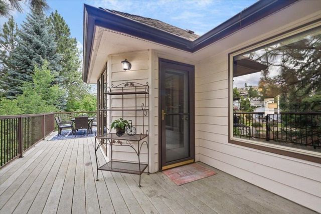 8701 E Boardwalk Ln, Spokane, WA 99212