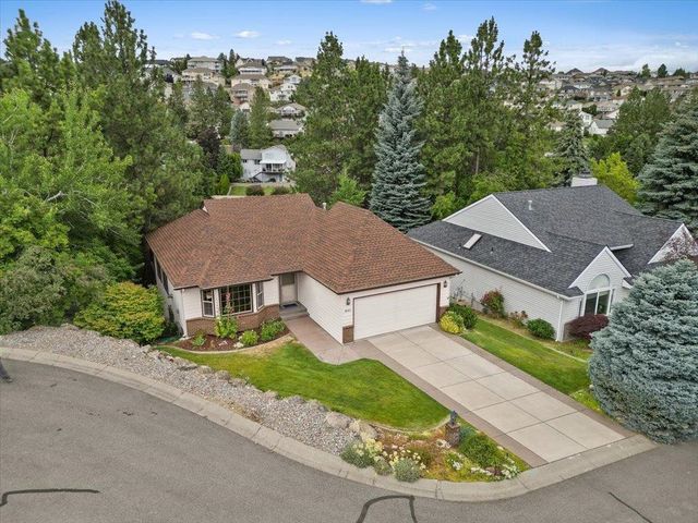 8701 E Boardwalk Ln, Spokane, WA 99212