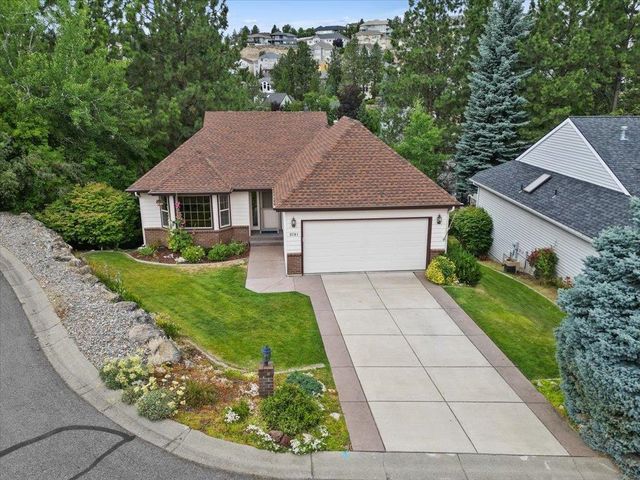 8701 E Boardwalk Ln, Spokane, WA 99212