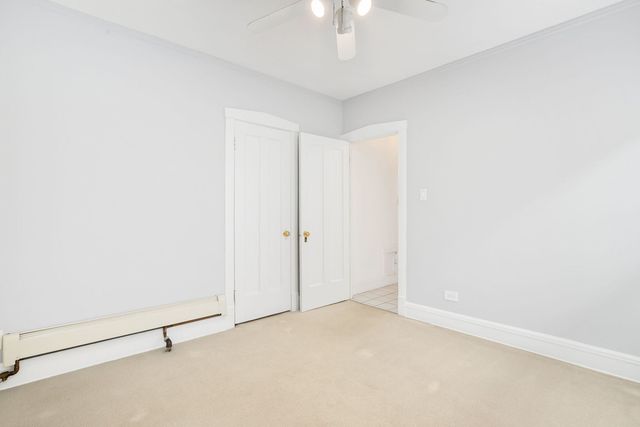 5425 N Bernard Street, Chicago, IL 60625