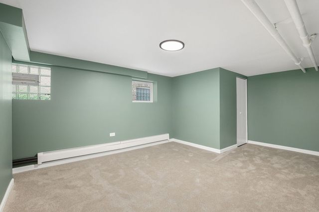 5425 N Bernard Street, Chicago, IL 60625
