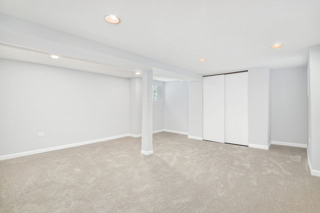 5425 N Bernard Street, Chicago, IL 60625
