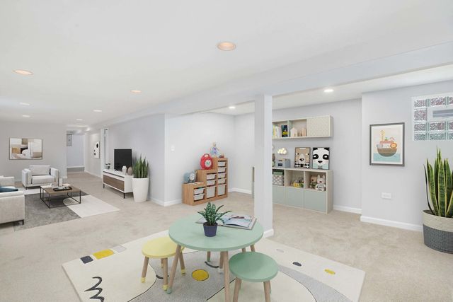 5425 N Bernard Street, Chicago, IL 60625