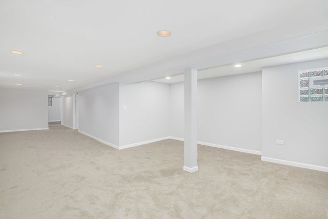 5425 N Bernard Street, Chicago, IL 60625