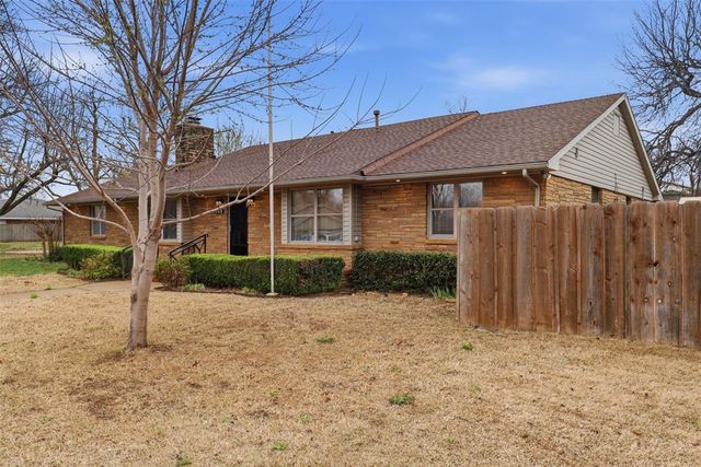 702 Kouba Drive, Yukon, OK 73099
