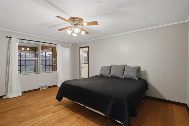 702 Kouba Drive, Yukon, OK 73099