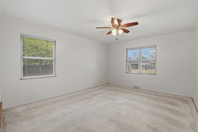 702 Kouba Drive, Yukon, OK 73099