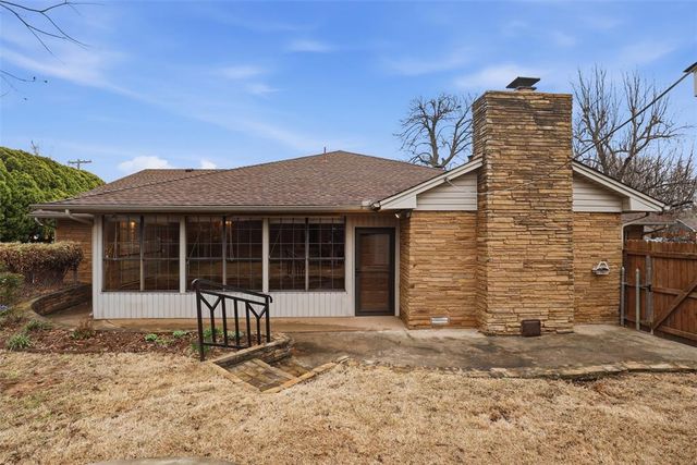 702 Kouba Drive, Yukon, OK 73099