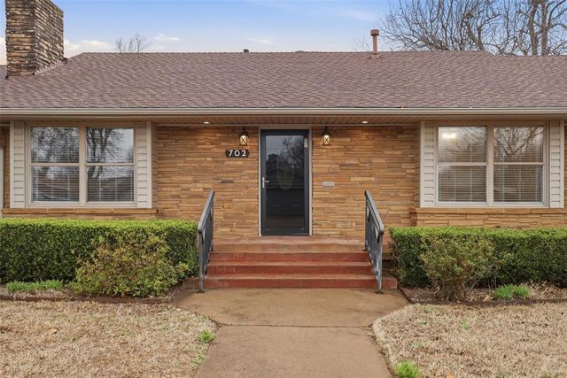702 Kouba Drive, Yukon, OK 73099
