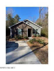 119 Lee Drive A, Leland, NC 28451