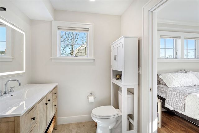 20 E East Bowery Street 2A, Newport, RI 02840