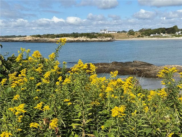 20 E East Bowery Street 2A, Newport, RI 02840