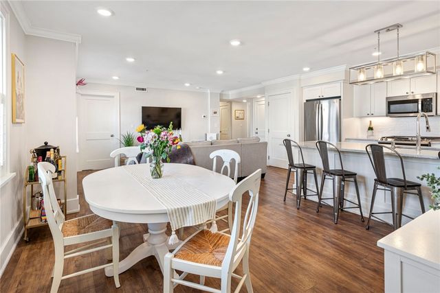 20 E East Bowery Street 2A, Newport, RI 02840