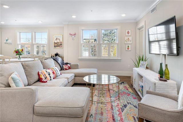 20 E East Bowery Street 2A, Newport, RI 02840