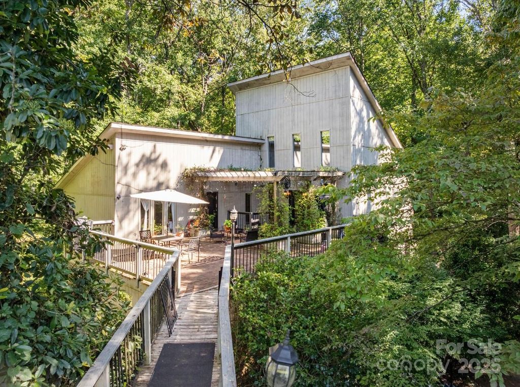 407 Robinwood Drive, Shelby, NC 28150